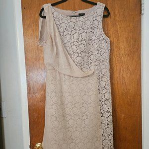 Ann Taylor Silk Lace Embroidered Crochet Sheath Dress Size 12
